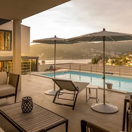 Agave - Four Bedroom With Swimming Pool * Zaton (Dubrovnik-Neretva)