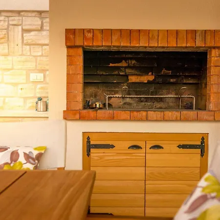 Agave - Four Bedroom With Swimming Pool *