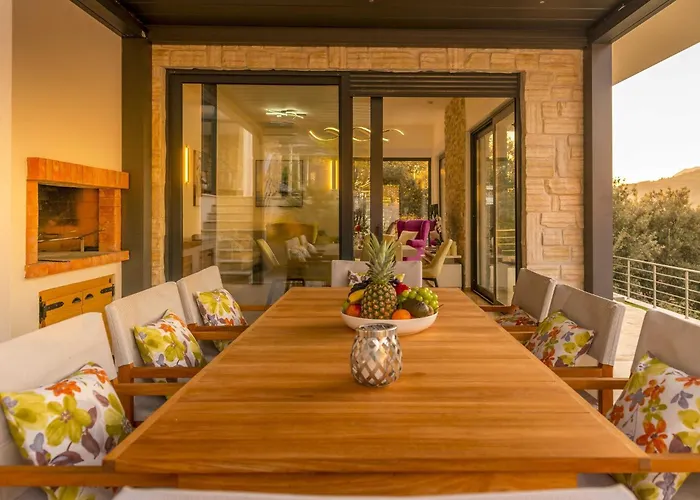 Vila Agave - Four Bedroom With Swimming Pool