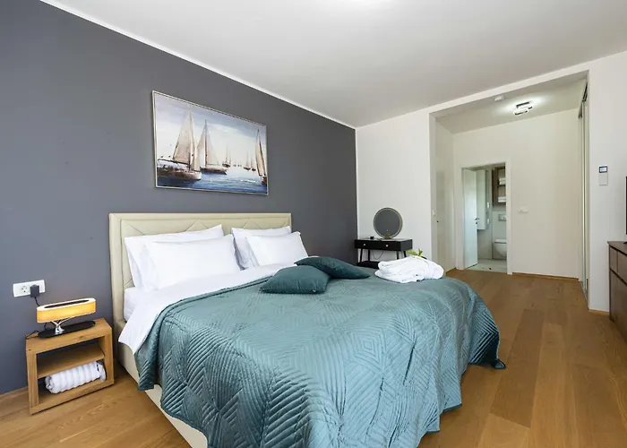 Agave - Four Bedroom With Swimming Pool Vila *