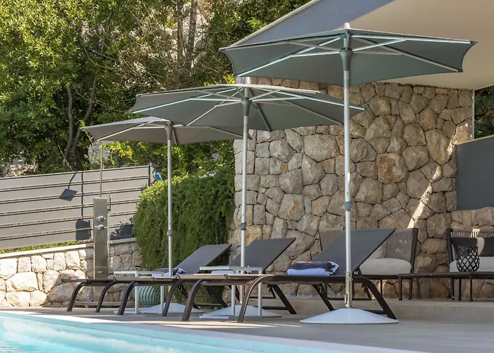 Agave - Four Bedroom With Swimming Pool Vila *